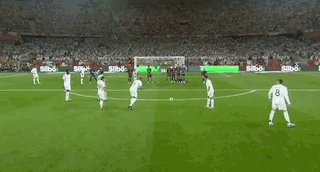 记者：巴萨有意埃及17岁前锋阿卜杜勒卡里姆，并已采取行动