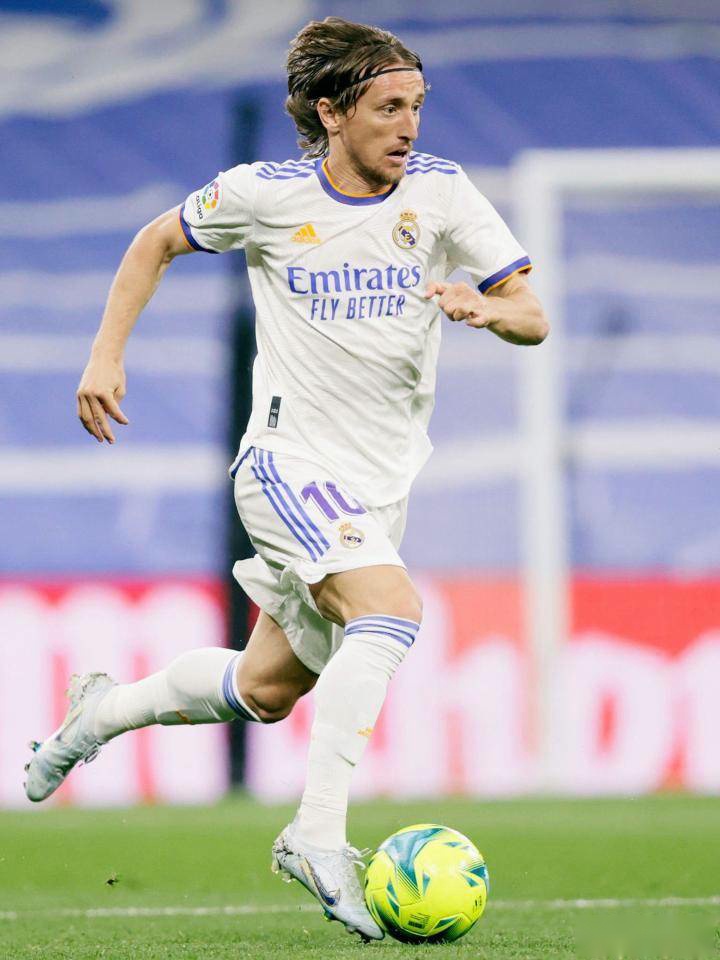 《枪火重生》迎来四周年 官方公布新的全家福！