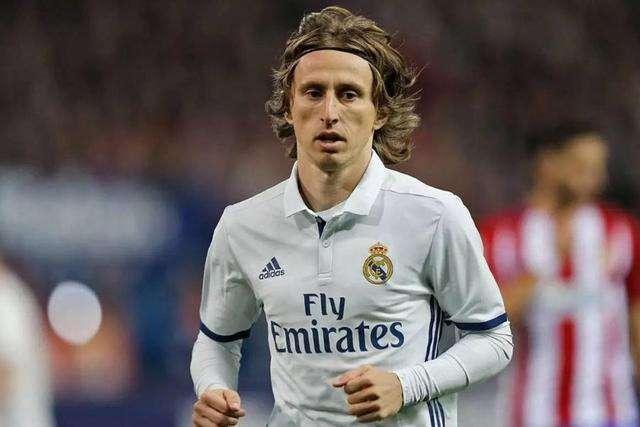 百家乐新手最该学的不是玩法（初学百家乐，首要掌握的并非玩法）